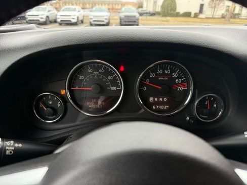 Used 2017 Jeep Wrangler Unlimited Rubicon image 45