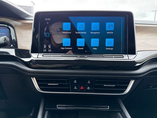 Used 2025 Volkswagen Atlas SE AWD/4WD image 22
