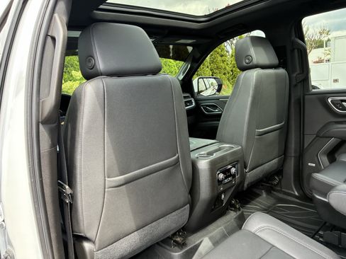 Used 2021 Chevrolet Tahoe LT RWD image 15