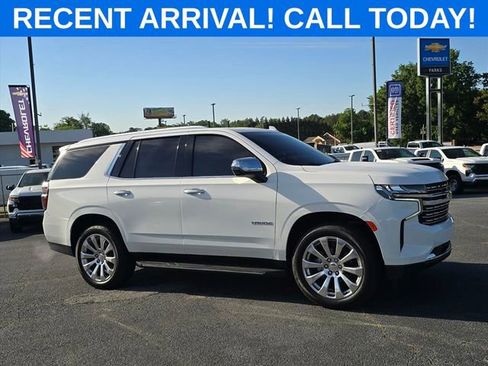 Used 2021 Chevrolet Tahoe Premier w/ Premium Package AWD/4WD image 1