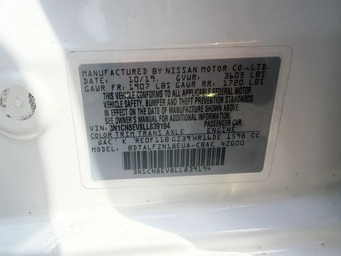 Used 2020 Nissan Versa SV FWD image 29