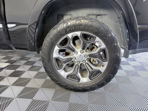 Used 2019 RAM 1500 Limited image 28