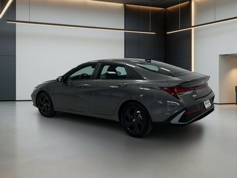 Certified 2026 Hyundai Elantra Sport FWD image 3
