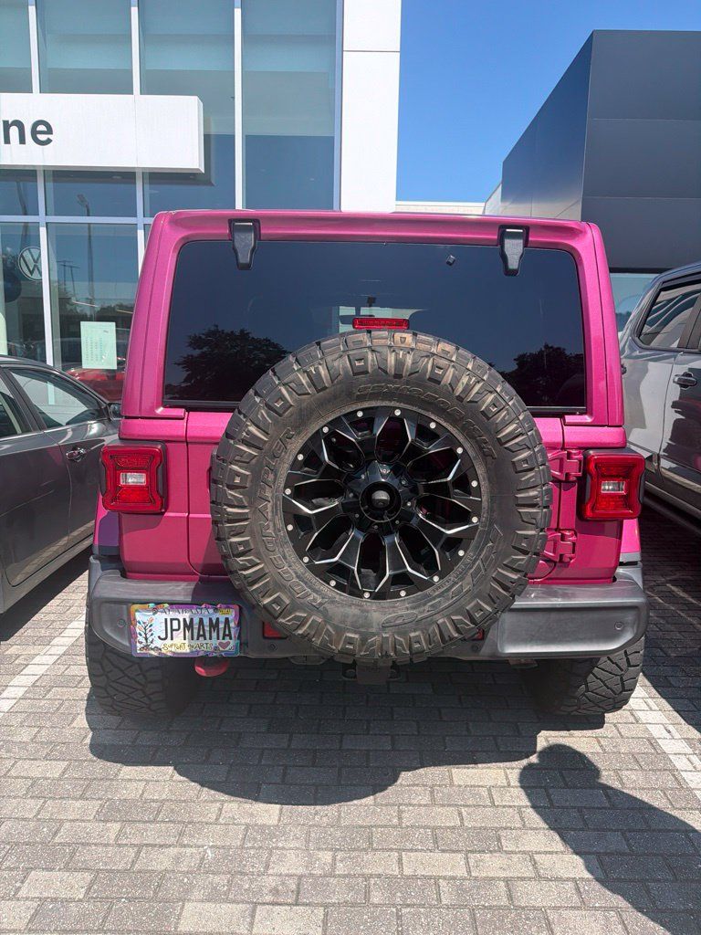 Used 2021 Jeep Wrangler Unlimited Rubicon AWD/4WD image 9