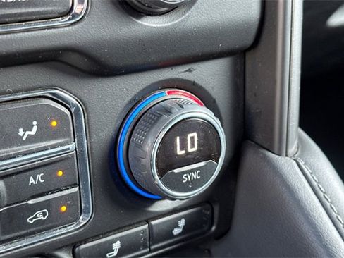 Used 2024 Chevrolet Tahoe LT image 31