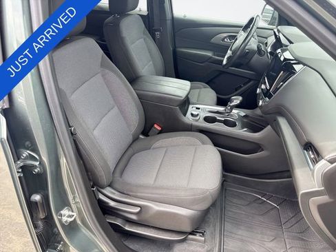 Used 2022 Chevrolet Traverse LT w/ LPO, Floor Liner Package AWD/4WD image 26