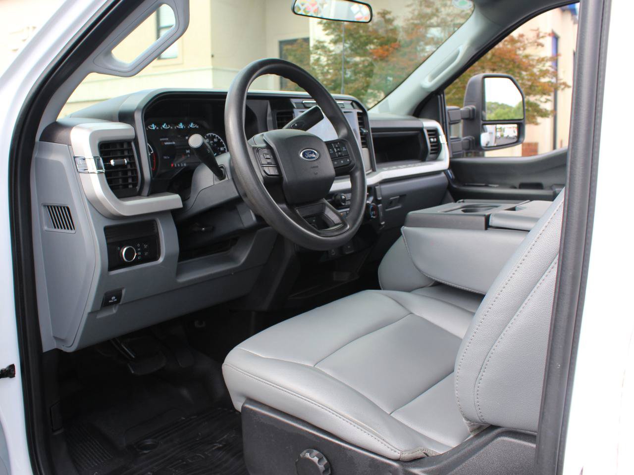 Used 2024 Ford F450 XL AWD/4WD image 22