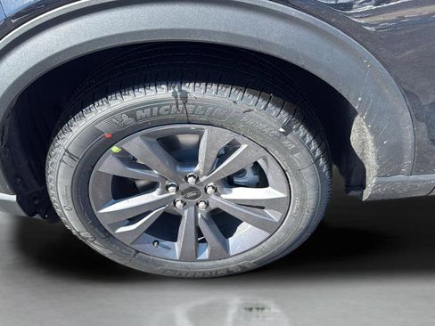 New 2026 Ford Explorer Active AWD/4WD image 40