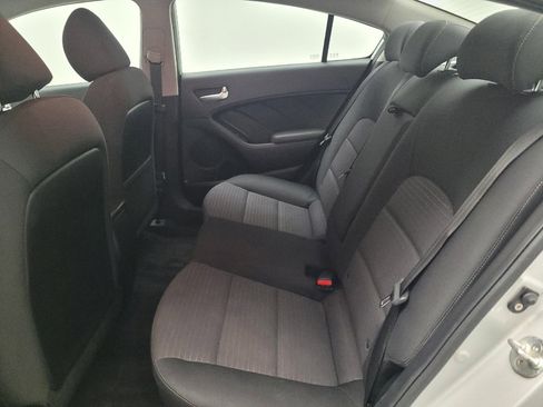 Used 2018 Kia Forte LX w/ LX Popular Package FWD image 18