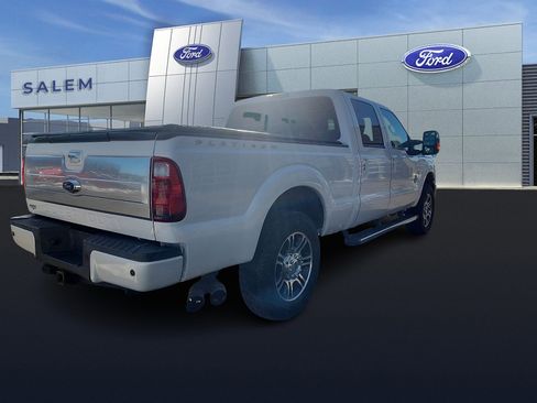 Used 2016 Ford F250 Platinum w/ FX4 Off-Road Package image 4