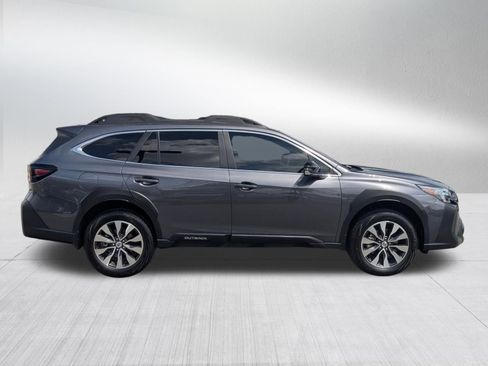Certified 2025 Subaru Outback Limited AWD/4WD image 6