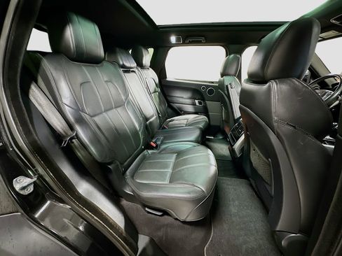 Used 2016 Land Rover Range Rover Sport HSE image 31