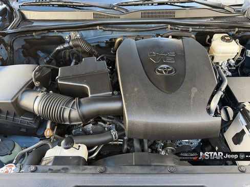 Used 2018 Toyota Tacoma TRD Pro AWD/4WD image 26