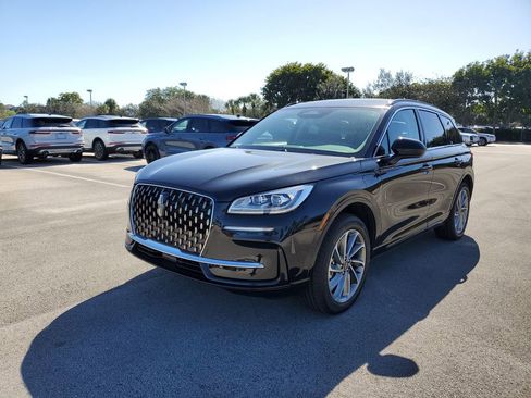 New 2026 Lincoln Corsair Grand Touring AWD/4WD image 2