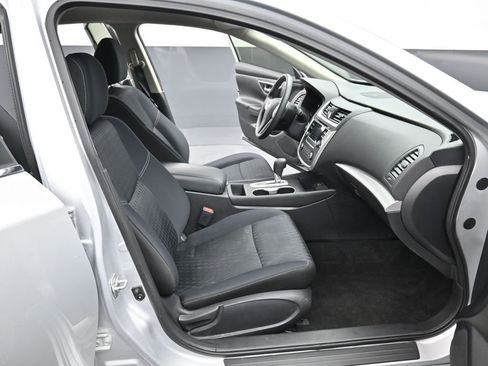 Used 2018 Nissan Altima 2.5 S w/ S Convenience Package image 31