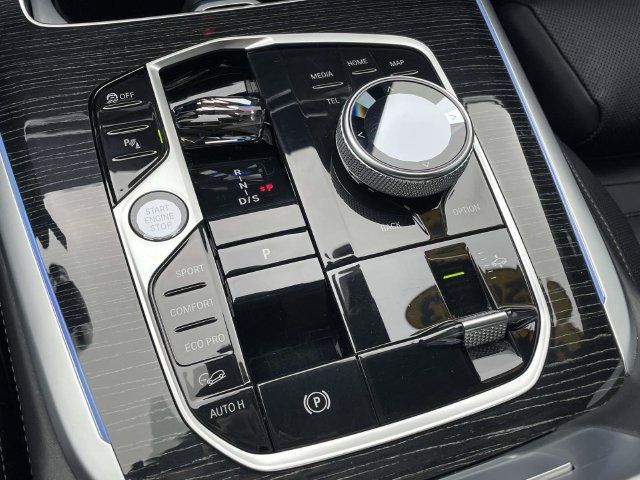 Used 2023 BMW X7 M60i w/ Executive Package AWD/4WD image 30
