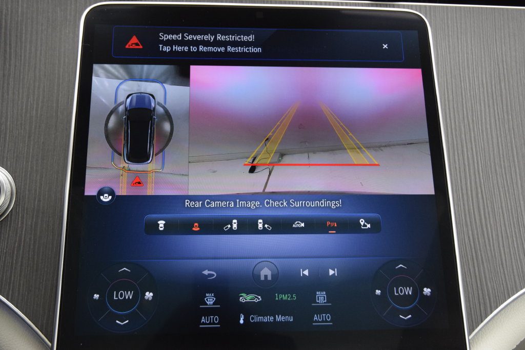 Used 2023 Mercedes-Benz EQS 450+ SUV image 33