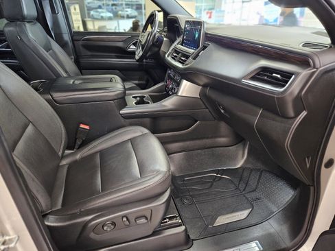 Used 2022 Chevrolet Tahoe Z71 w/ Z71 Off-Road Package image 10