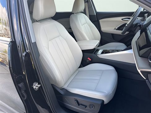 New 2025 Audi Q5 Premium image 34