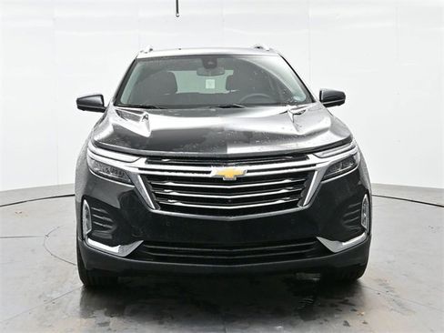 Used 2024 Chevrolet Equinox Premier image 2