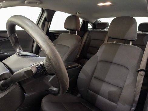 Used 2023 Chevrolet Malibu LT image 11