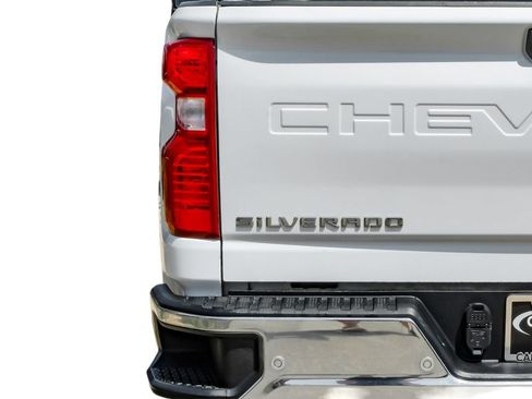 Used 2022 Chevrolet Silverado 2500 LT w/ Convenience Package AWD/4WD image 41