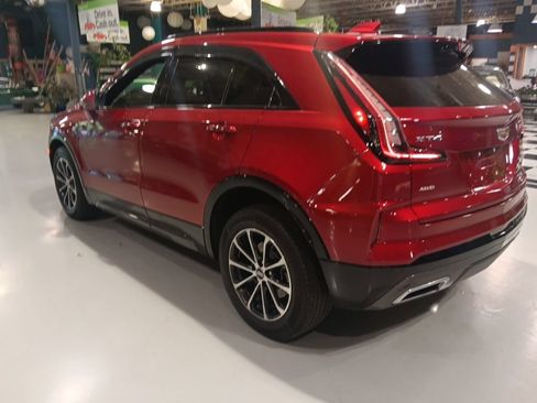 Used 2024 Cadillac XT4 Sport w/ Active Safety Package AWD/4WD image 10
