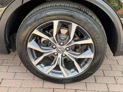 Certified 2023 Acura MDX FWD w/ Technology Package image 32