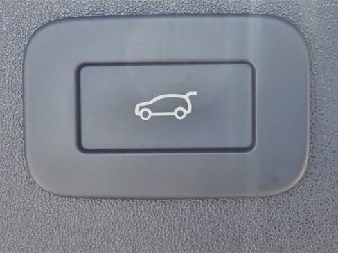 Certified 2025 Land Rover Discovery Sport S AWD/4WD image 13