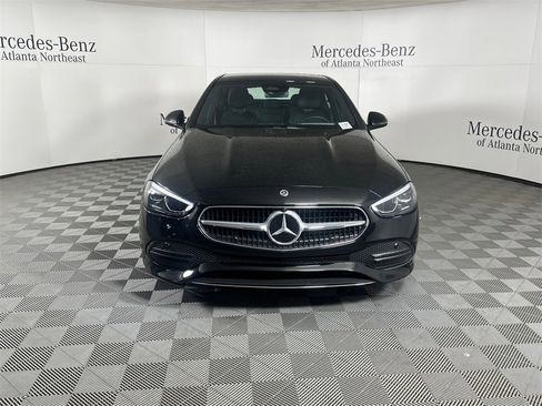 Used 2025 Mercedes-Benz C 300 Sedan image 2