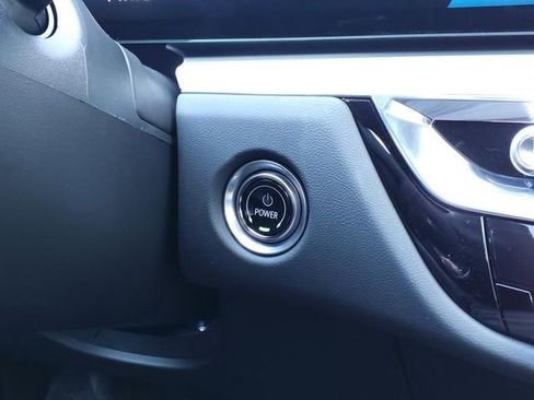 New 2025 Cadillac Lyriq Sport image 33