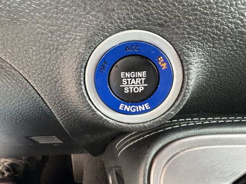 Used 2023 Dodge Challenger SXT RWD image 24