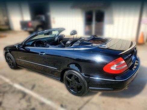 Used 2005 Mercedes-Benz CLK 500 Cabriolet image 50