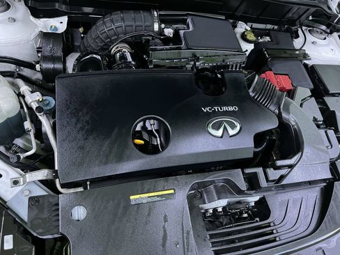 Used 2021 INFINITI QX50 Luxe FWD image 19