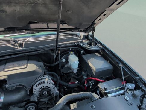 Used 2008 Cadillac Escalade EXT Base image 17