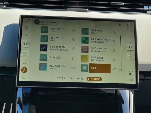 Certified 2025 Land Rover Range Rover Sport Dynamic SE image 21