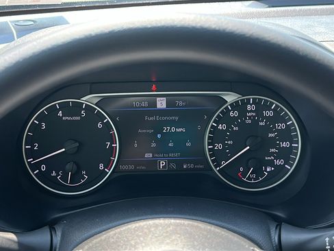 Used 2024 Nissan Sentra SV FWD image 17