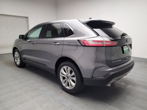 Used 2023 Ford Edge Titanium image 5
