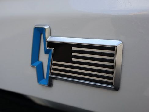 New 2025 Ford F150 Lightning Platinum image 24