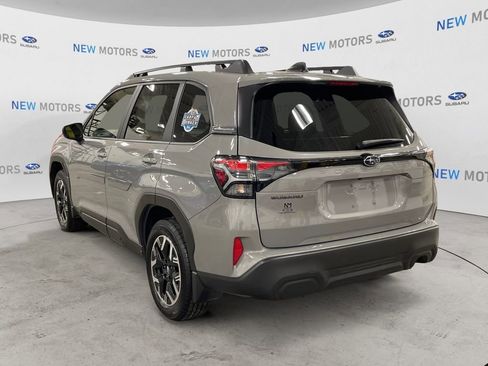 Certified 2025 Subaru Forester Premium image 4