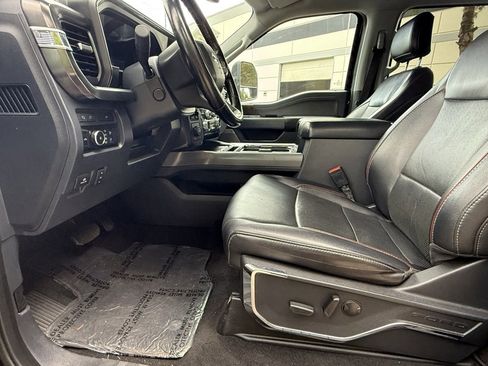 Used 2023 Ford F250 Lariat w/ Sport Appearance Package image 25