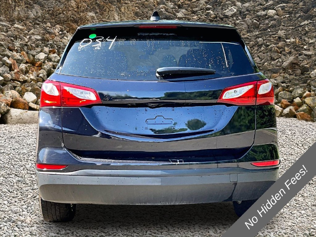 Used 2021 Chevrolet Equinox LS w/ LS Convenience Package FWD image 4