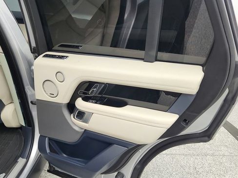 Used 2019 Land Rover Range Rover Supercharged AWD/4WD image 31