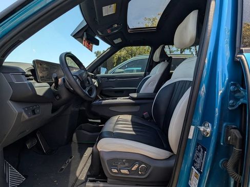 Used 2024 Kia EV9 GT-Line AWD/4WD image 5
