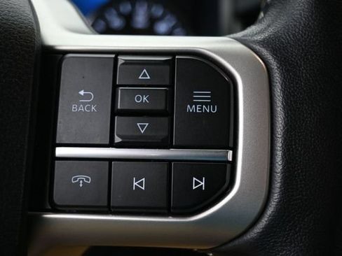 Used 2024 Ford Expedition XLT AWD/4WD image 16