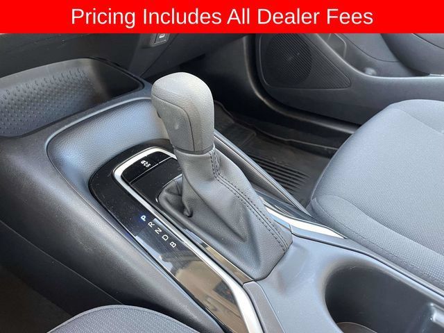 Used 2025 Toyota Corolla LE FWD image 35