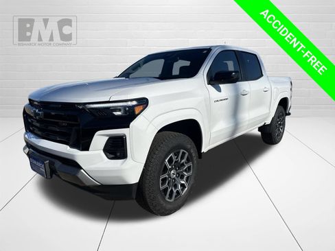 Used 2023 Chevrolet Colorado Z71 w/ Z71 Convenience Package 2 AWD/4WD image 1