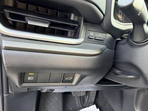 Certified 2024 Toyota Grand Highlander XLE image 11