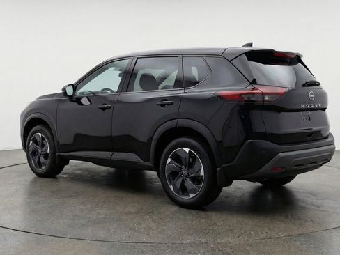 Used 2025 Nissan Rogue SV FWD image 6
