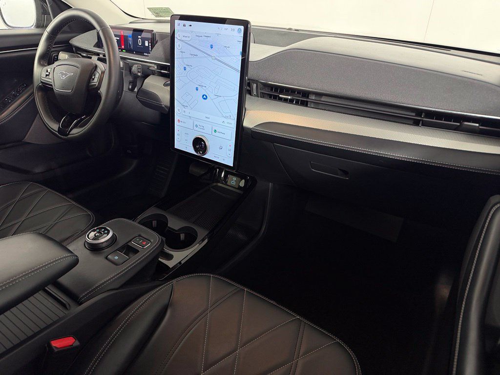 Used 2023 Ford Mustang Mach-E Select RWD image 14